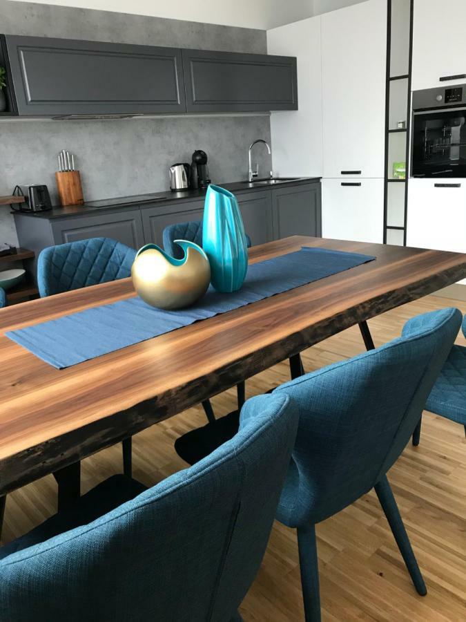 Apartment Hauptbanhof&belvedere Two Bedroom *