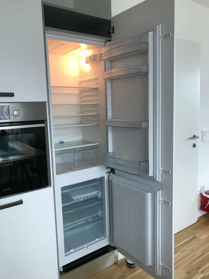 Hauptbanhof&belvedere Two Bedroom Apartment Wien