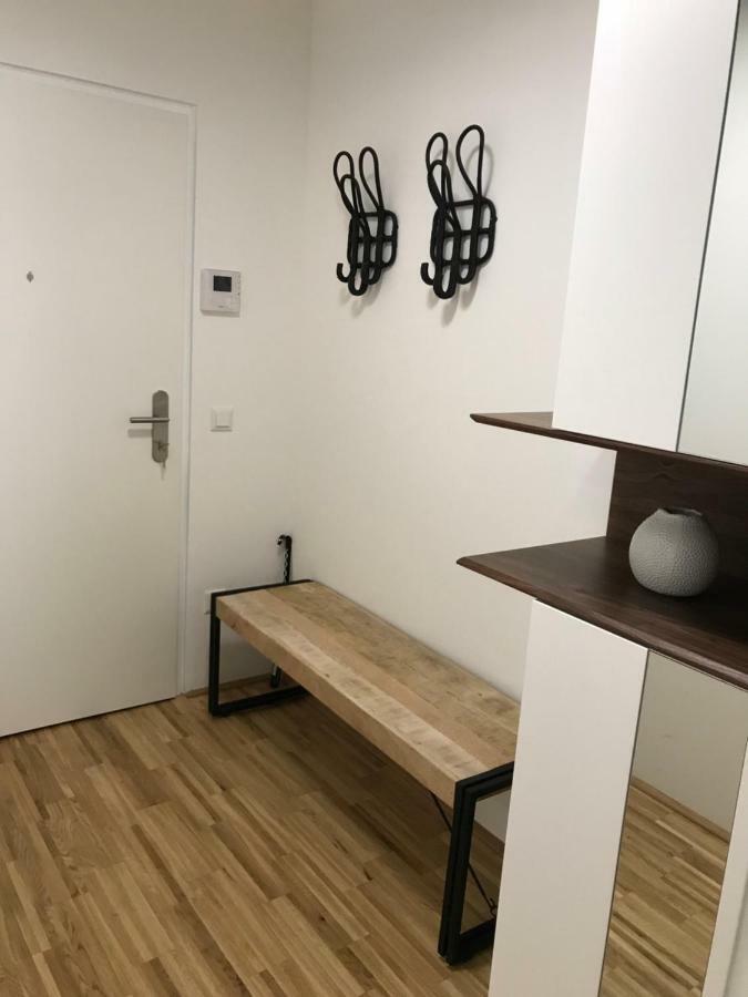Hauptbanhof&belvedere Two Bedroom * Wien